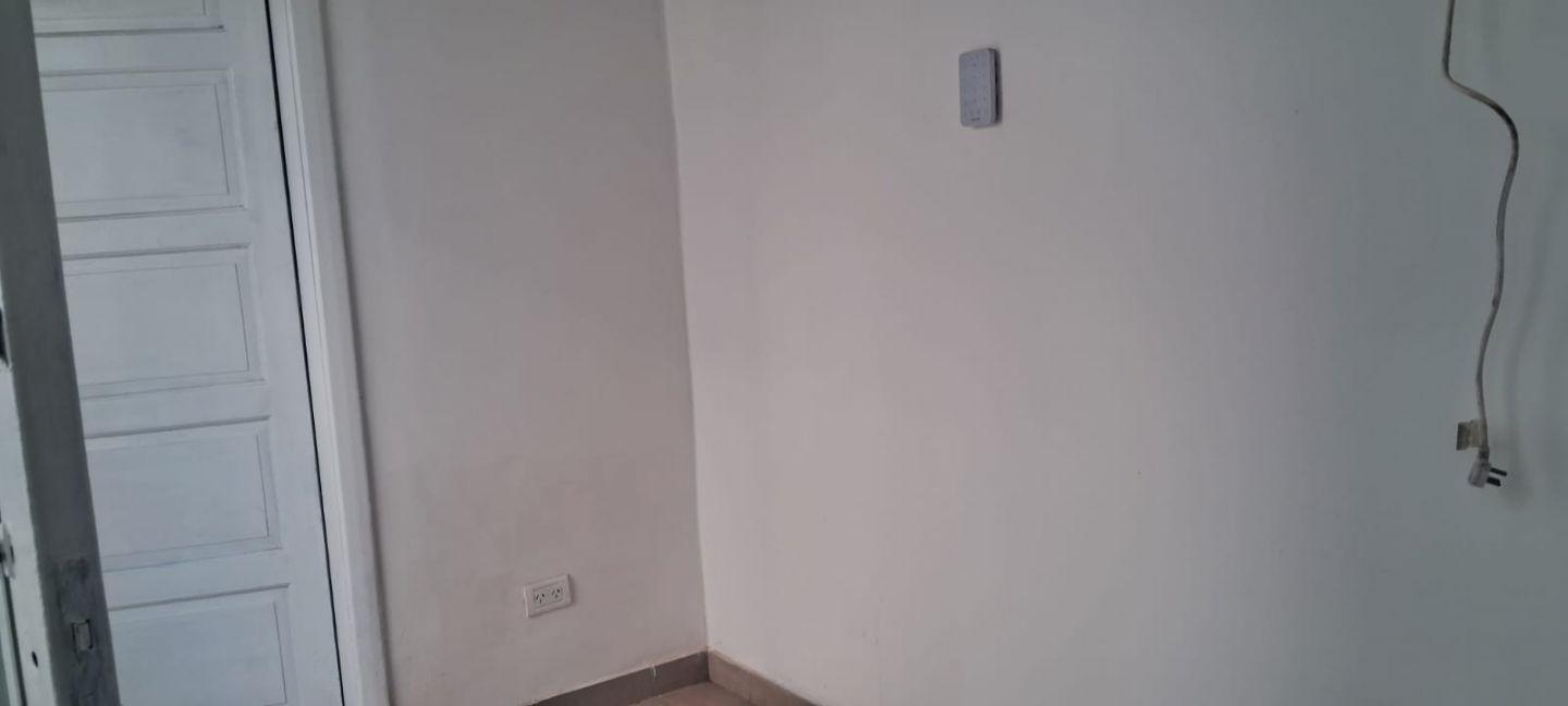 Foto de Departamento 2 ambientes con patio con Cochera Sin expensas, imagen 2