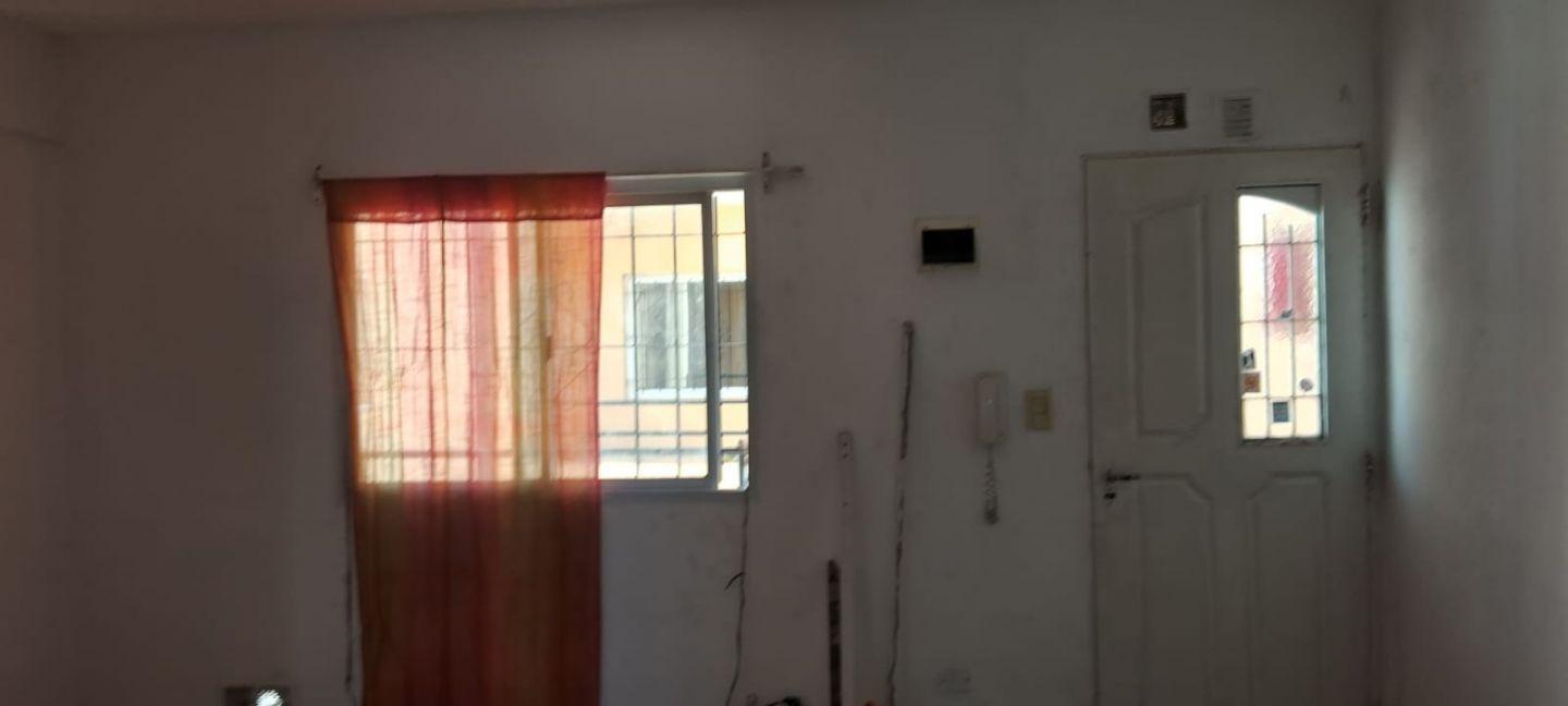 Foto de DEPARTAMENTO 2 AMBIENTES IDEAL PARA RENTA, imagen 4