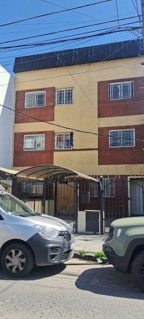 Foto de DEPARTAMENTO 2 AMBIENTES IDEAL PARA RENTA, imagen 2