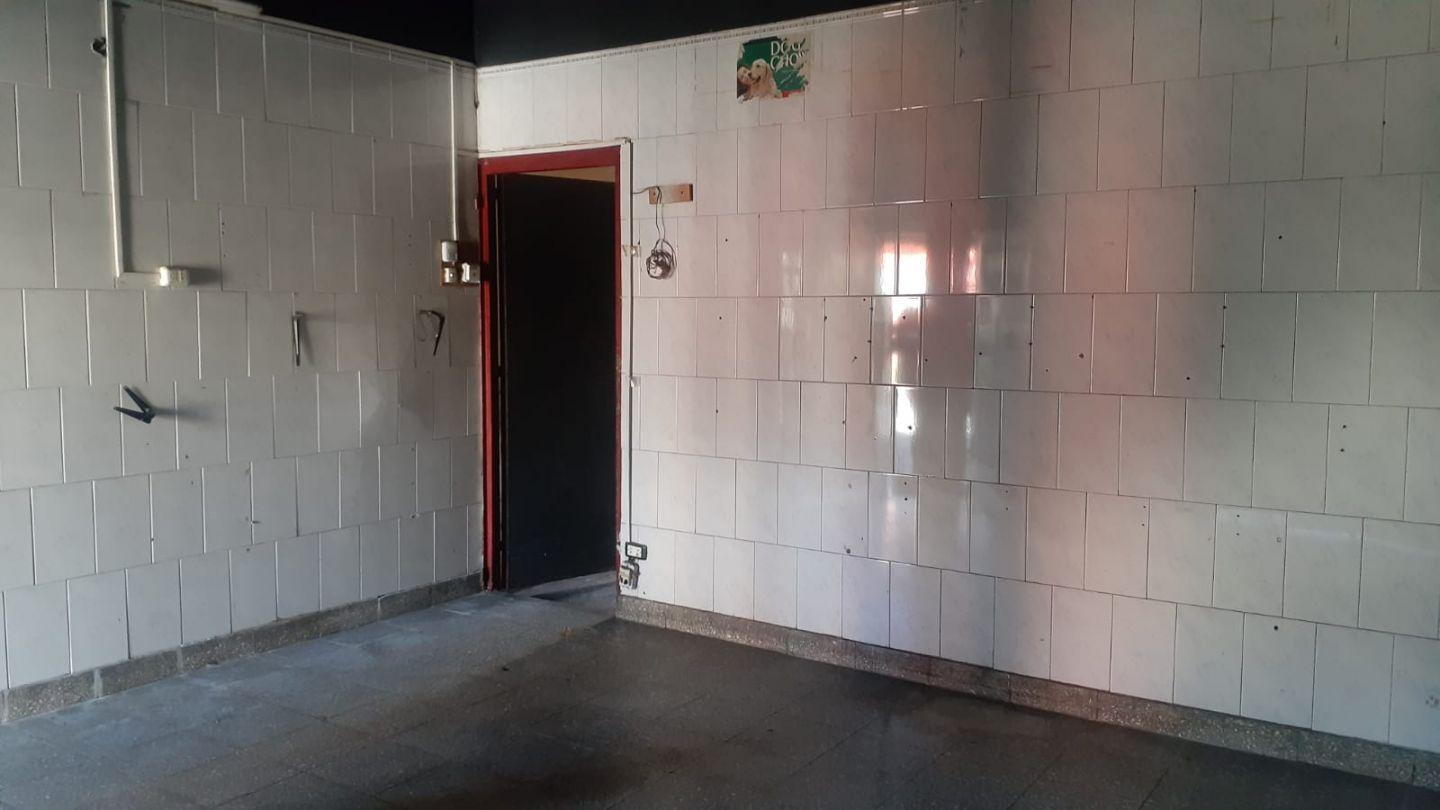 Foto de Local . | brandsen al 400, imagen 2