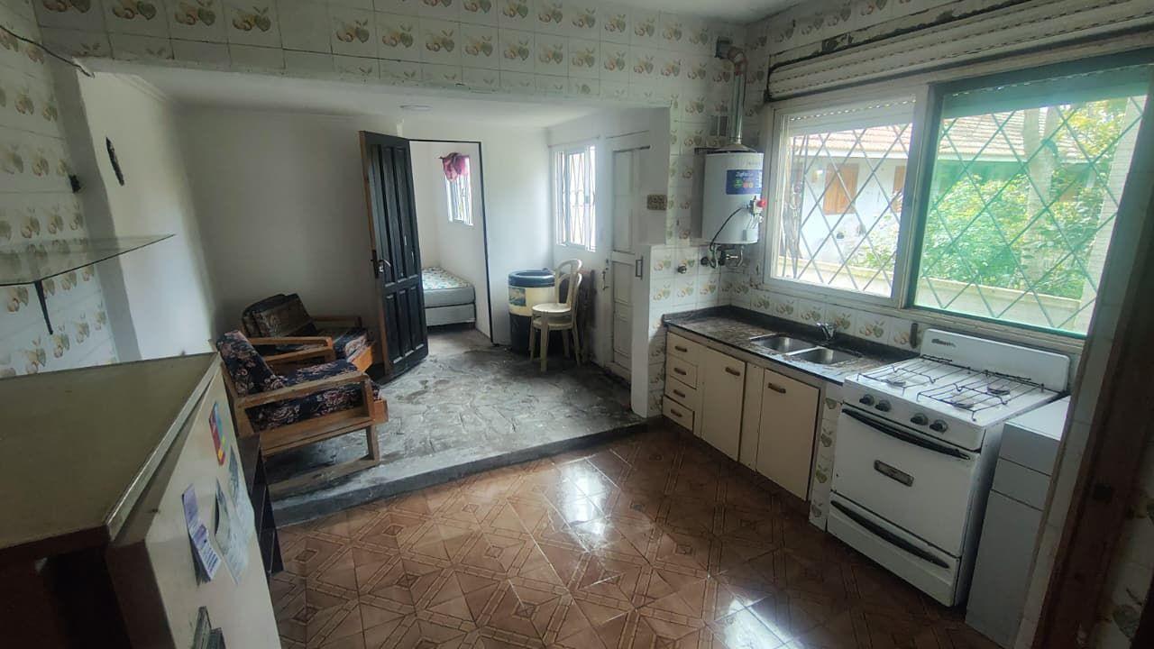 Foto de casa tipo ph al frente de 3 ambientes y medio sobre lote de 5 x 30, imagen 2