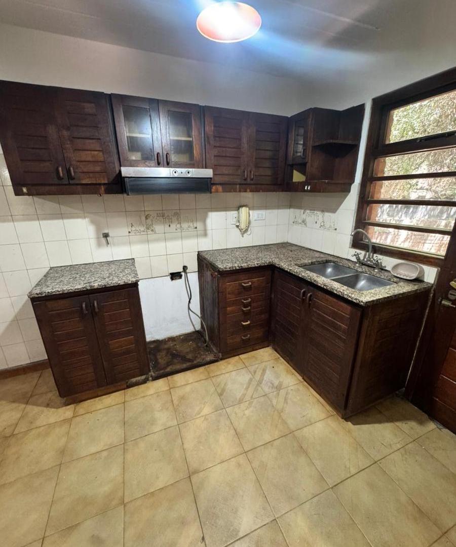 Foto de Casa 3 dor - APTA USO COMERCIAL - Jardín Espinosa, imagen 5