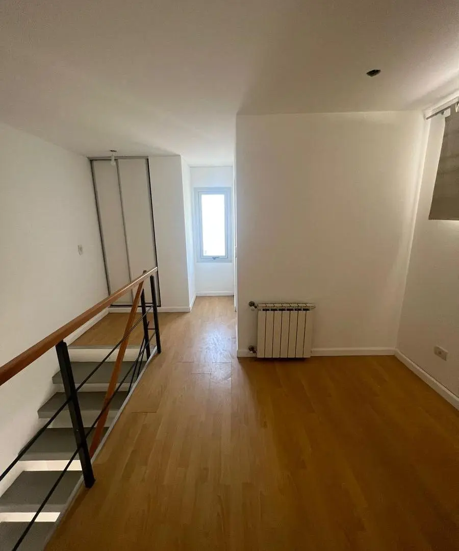 Duplex en housing 1 dor c/cochera - Arguello 4