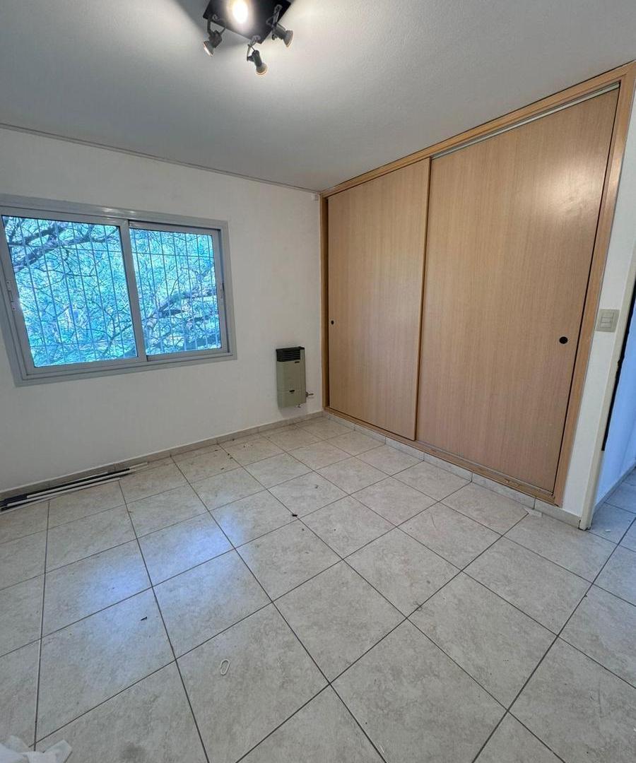 Foto de Casa 3 dor c/ patio- Jardines del Jockey, imagen 2