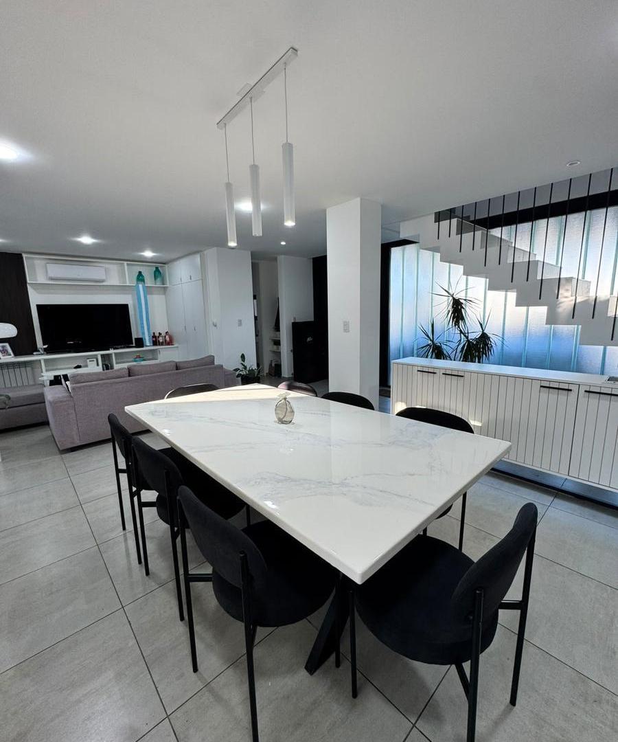 Foto de Casa en venta - La Luisita, imagen 1