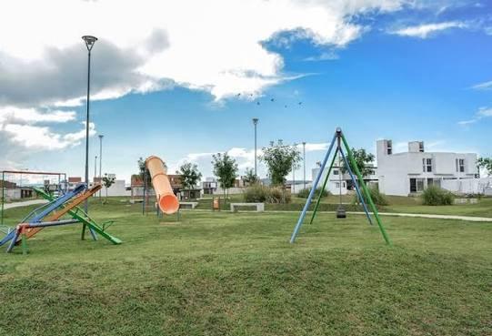Foto de LOTE EN VENTA- DOCTA CENTRAL- APTO DUPLEX, imagen 1