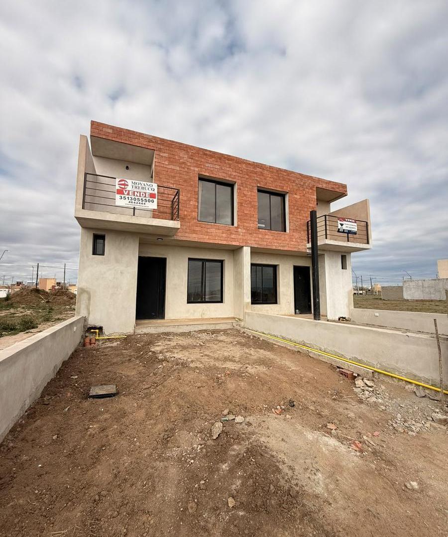 Foto de Duplex en venta - Cuestas de Manantiales, imagen 2