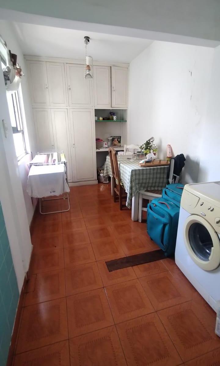 Foto de Departamento cuatro Ambientes con balcón | Almagro | Venta | Luminoso y, imagen 4