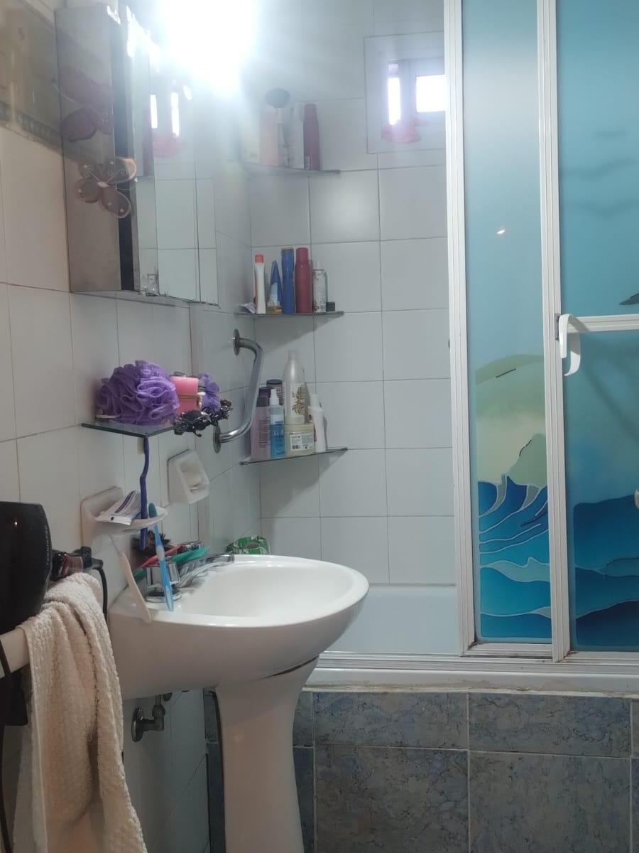 Departamento Tres Am con Balcón Al Frente | Almagro | Venta | Luminoso y Amplio 3