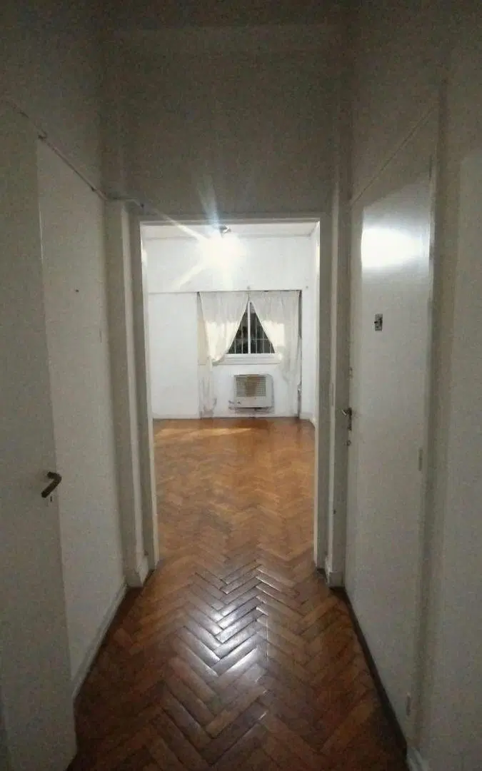 Dos Ambientes con Dependencia y Patio Propio al Frente en Almagro, Venta DISPONIBLE 2