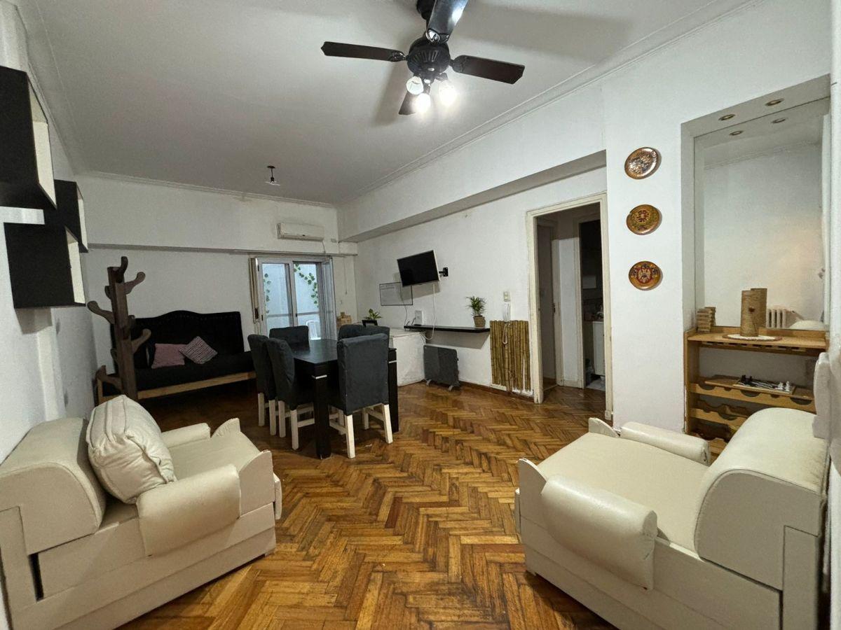 Tres Ambientes con Dependencia y Dos Patios en Balvanera DISPONIBLE