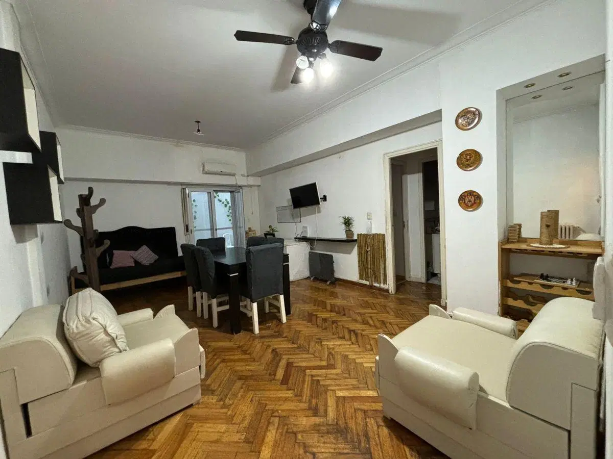 Tres Ambientes con Dependencia y Dos Patios en Balvanera DISPONIBLE 3