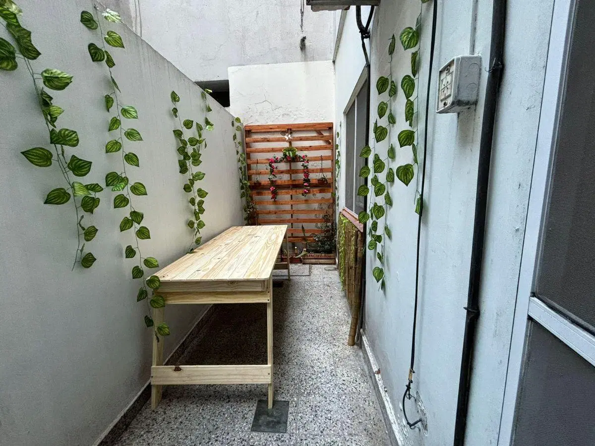 Tres Ambientes con Dependencia y Dos Patios en Balvanera DISPONIBLE 4