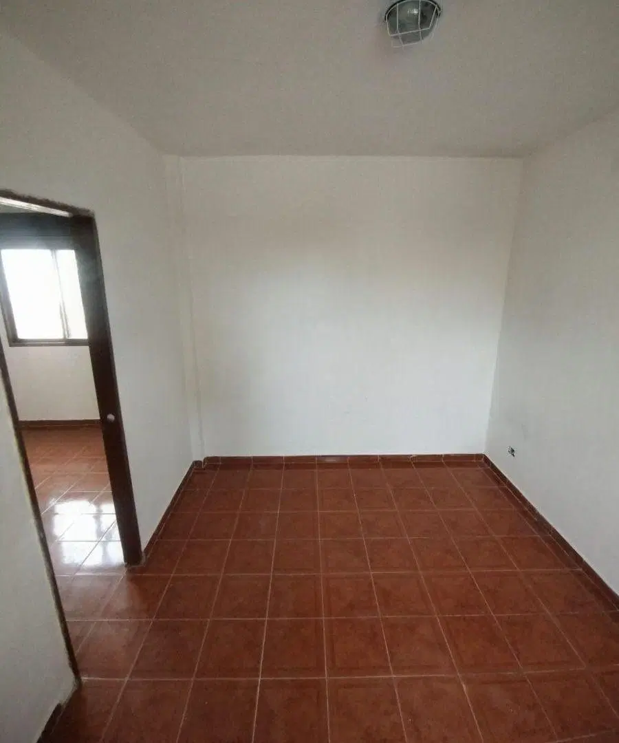 PH Departamento Dos Ambientes y Medio con Terraza y Lavadero Disponible Venta 2