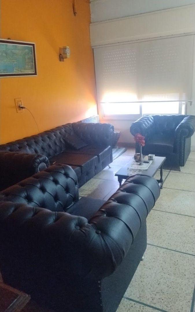 Foto de Casa Tres Ambientes Con Cochera Amueblada/amoblada En Quilmes Oeste, imagen 3