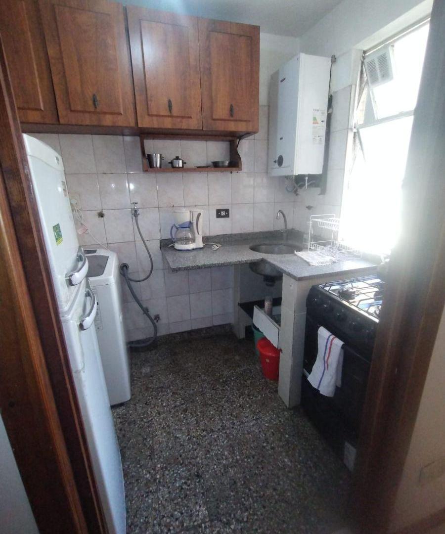 Foto de Departamento Dos Ambientes En Almagro Con Balcones Franceses, Aire, imagen 2