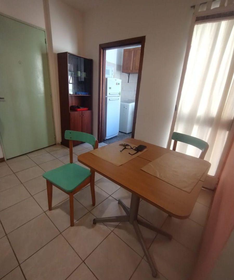 Foto de Departamento Dos Ambientes En Almagro Con Balcones Franceses, Aire, imagen 4