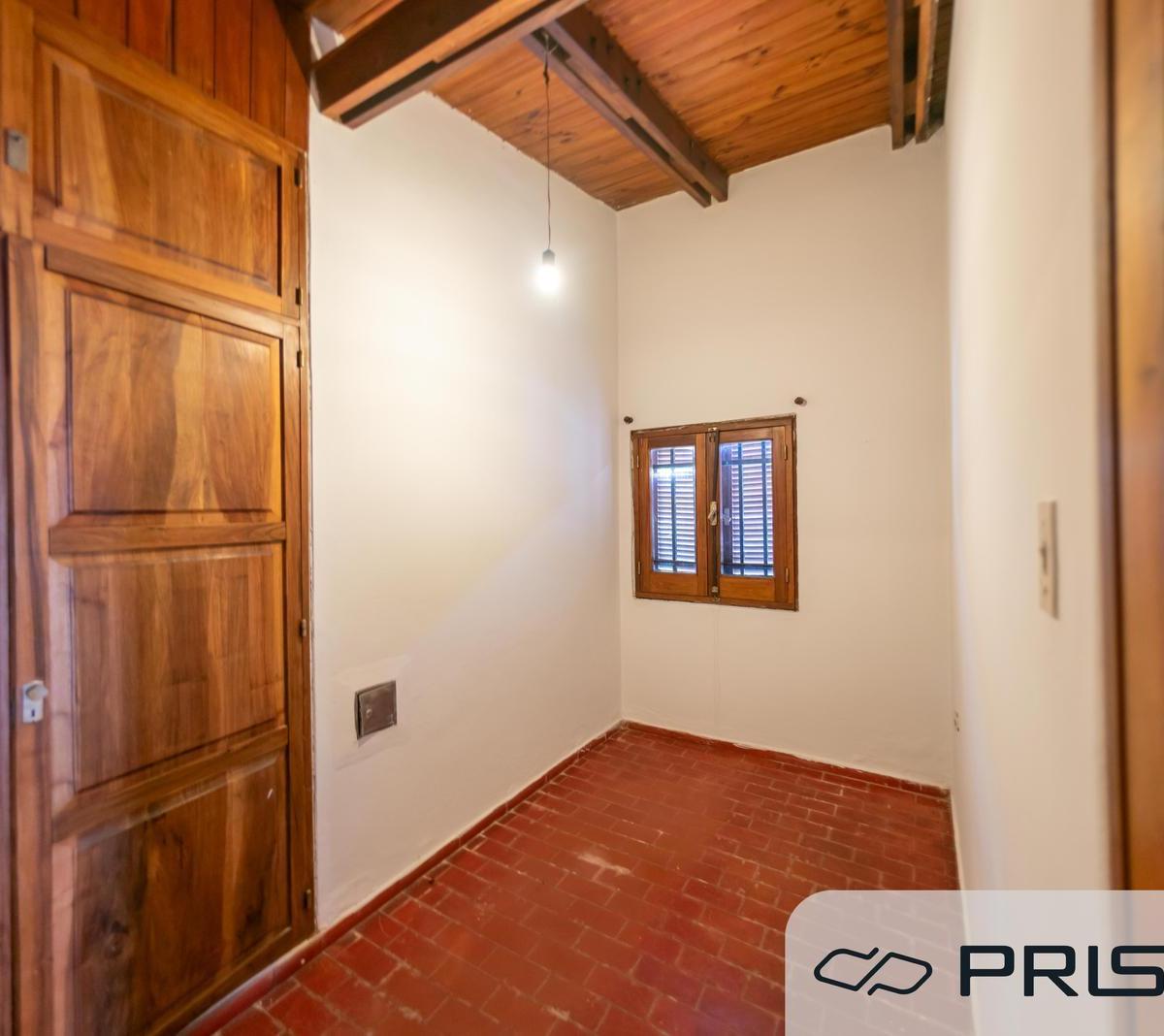 Casa - 5 Dorm - Granja de Funes 3