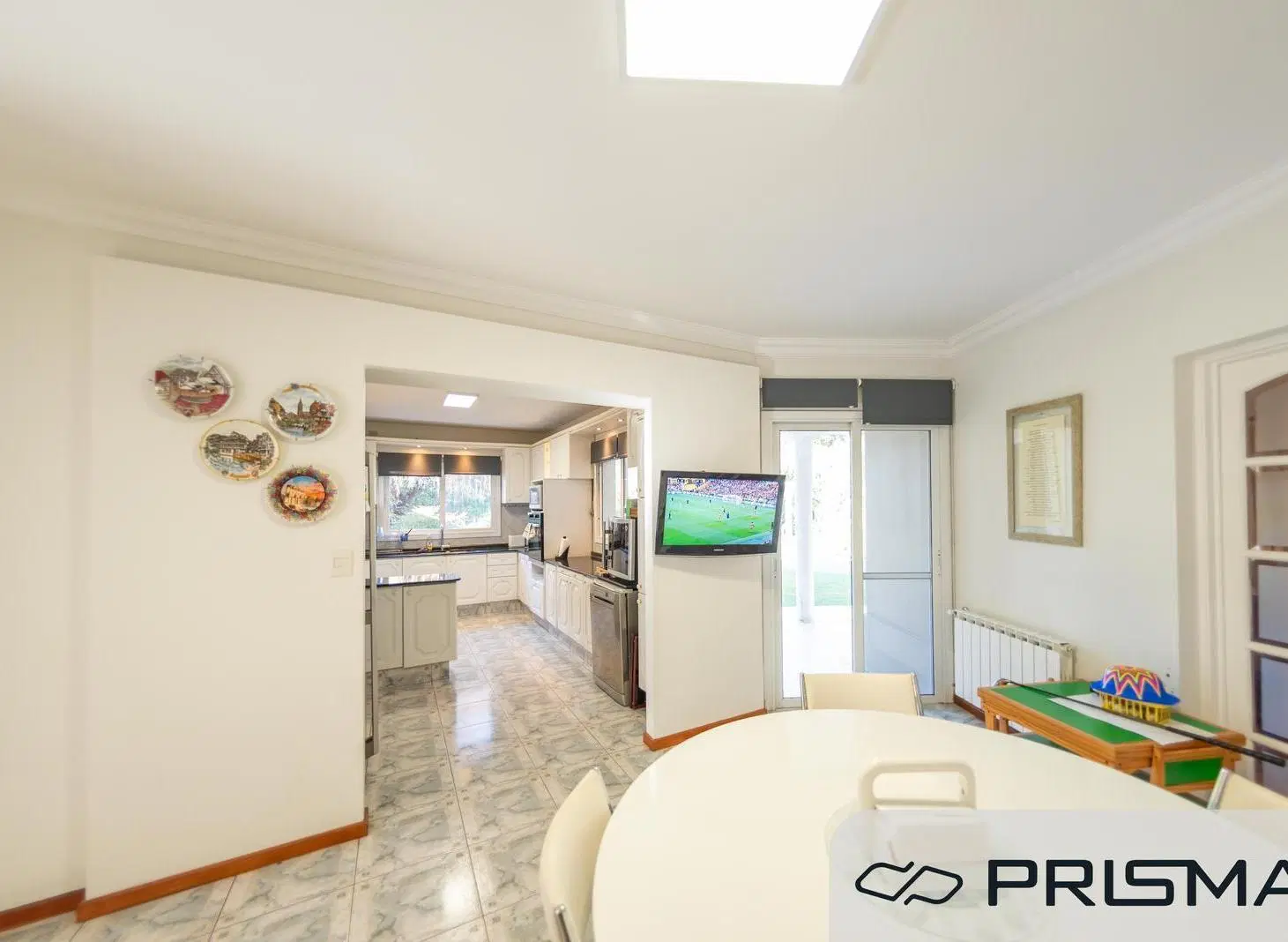 CASA-3 DORM- Jockey Club Country 3