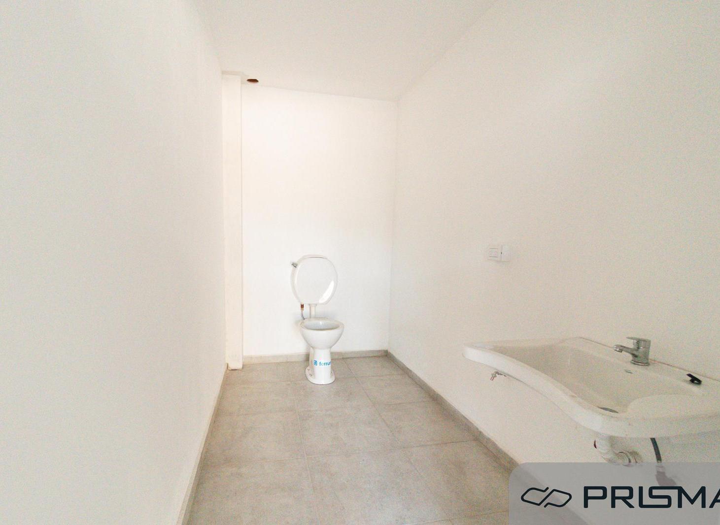 Foto de Local-140m2 TOTALES- miradores de manantiales, imagen 5