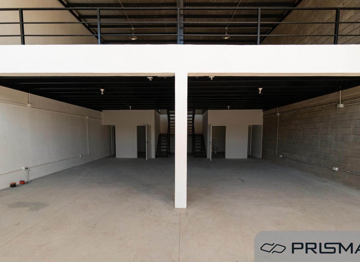 Foto de Local-140m2 TOTALES- miradores de manantiales, imagen 3