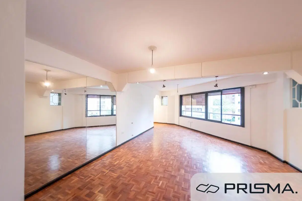 OPORTUNIDAD - 3DORM CON COCHERA- Nueva Córdoba 2