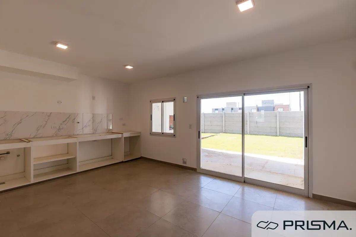 Foto de DÚPLEX -3 DORMITORIOS 3 BAÑOS - CAMPOS DE MANANTIALES, imagen 5