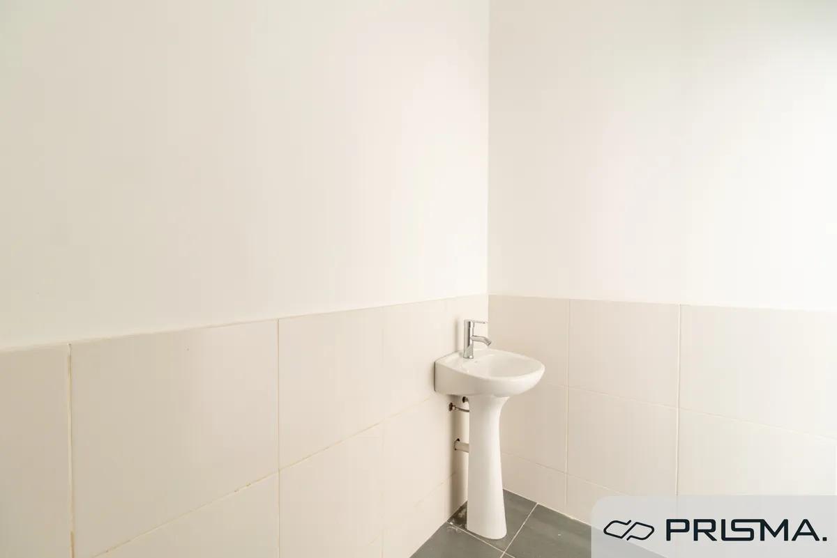 Foto de LOCAL EN ALQUILER- DOCTA ETAPA 3, imagen 5