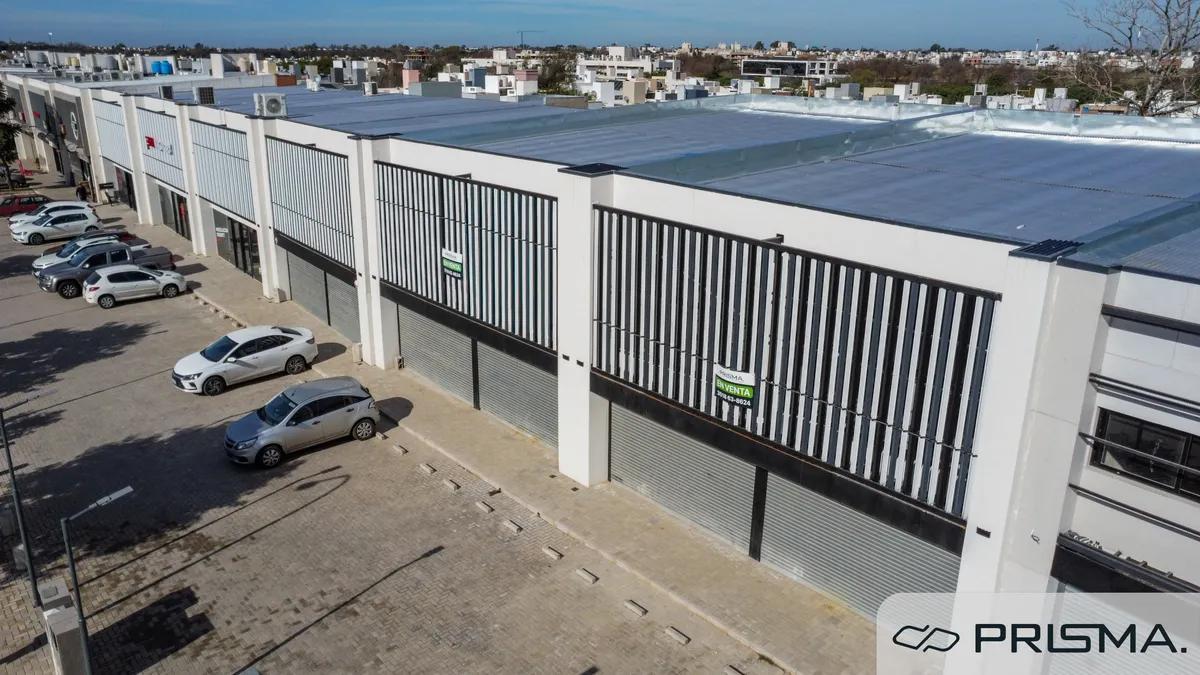 Foto de Local- 49m2 TOTALES- miradores de manantiales, imagen 2