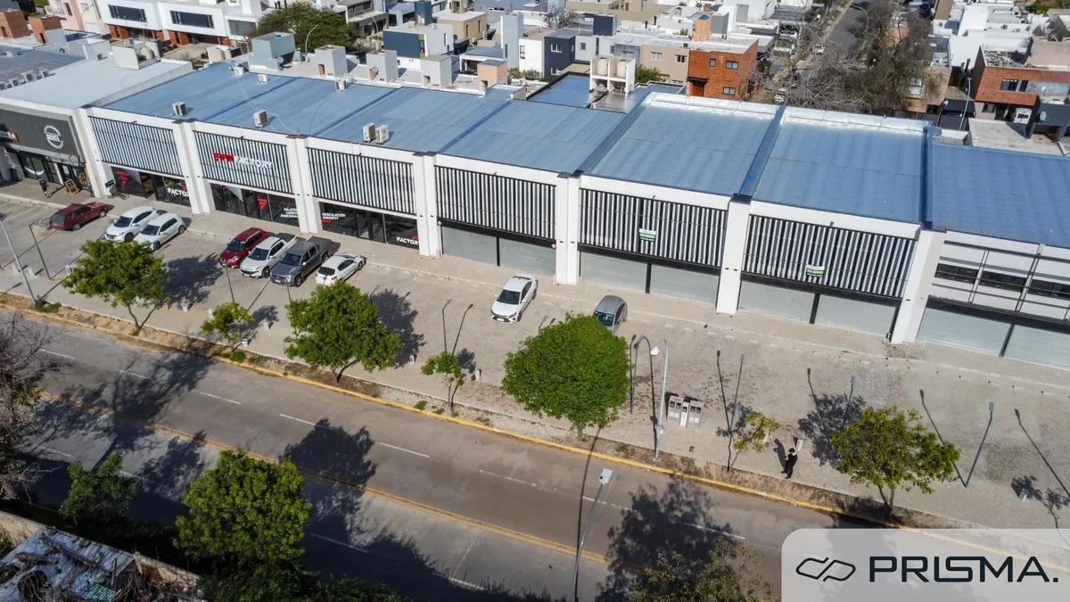 Foto de Local- 49m2 TOTALES- miradores de manantiales, imagen 1