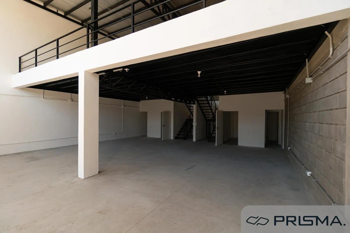 Foto de Local- 49m2 TOTALES- miradores de manantiales, imagen 4
