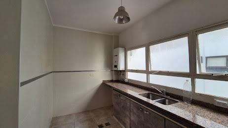 Foto de Departamento dos Ambientes refaccionado - Con Cochera, imagen 4