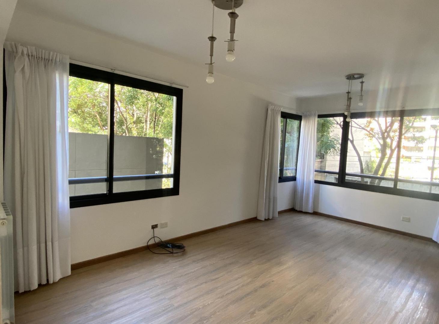 Foto de Departamento alquiler 3 amb con cochera en Villa Urquiza, imagen 2