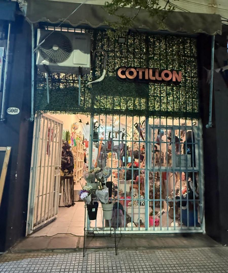 Foto de Local en Villa Pueyrredon, imagen 2
