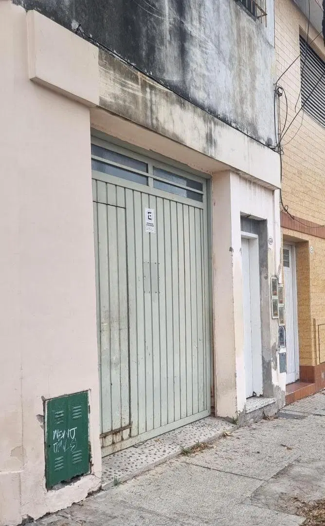 Local en esquina con vivienda 2