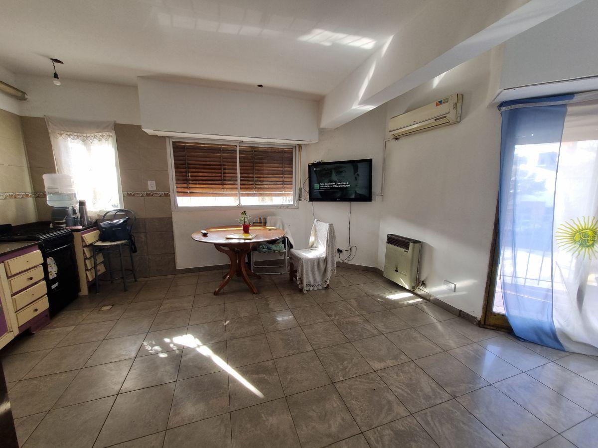 Foto de Local en esquina con vivienda, imagen 4