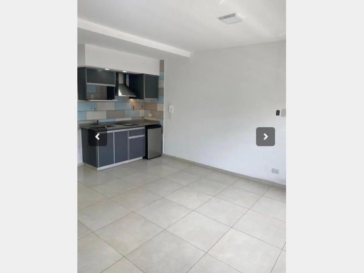 Departamento en Alquiler en San Justo 4