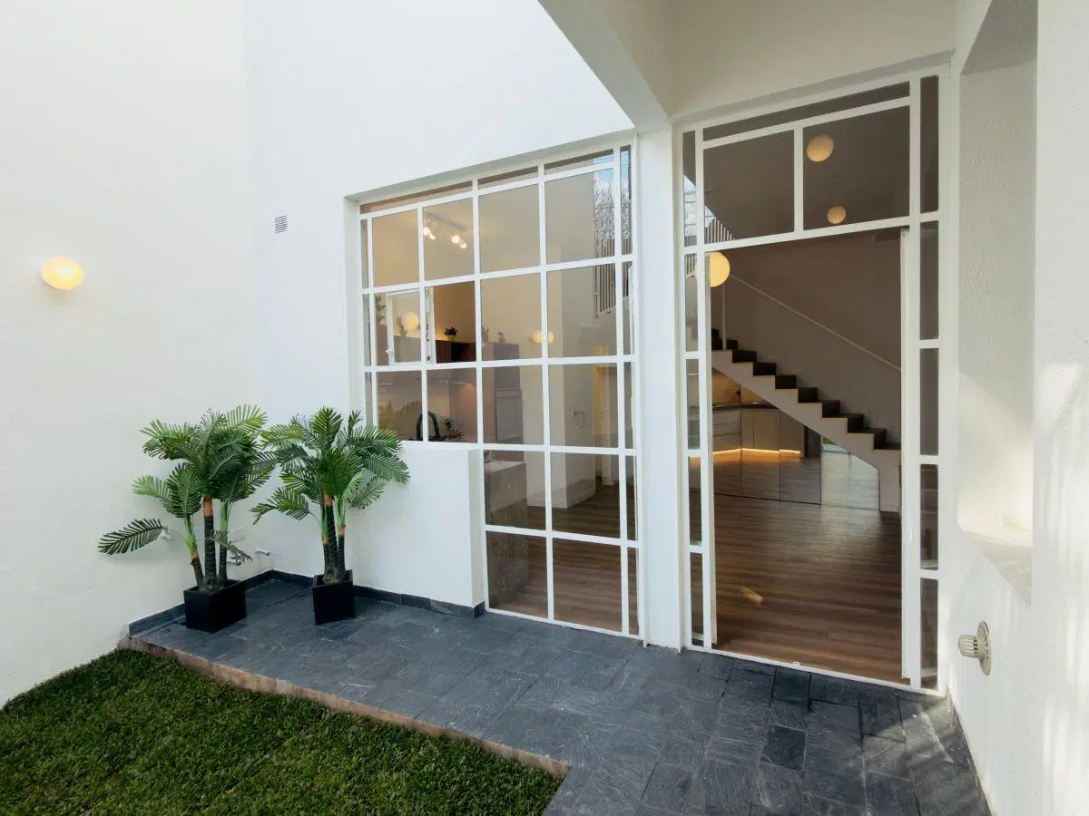 Dueño vende hermosa casa lote propio en Parque Chas 5 Amb 250m Totales 4