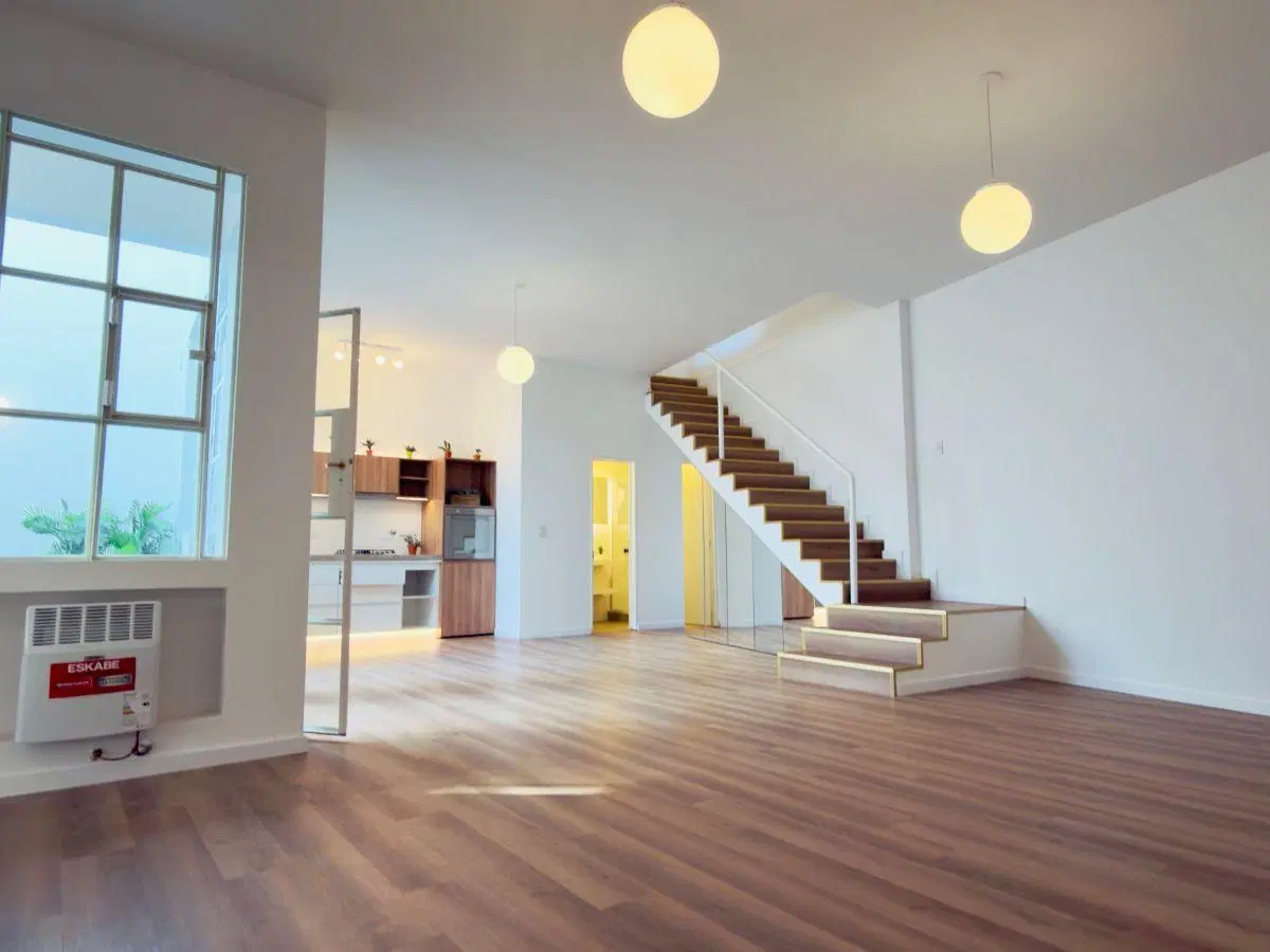 Dueño vende hermosa casa lote propio en Parque Chas 5 Amb 250m Totales 5