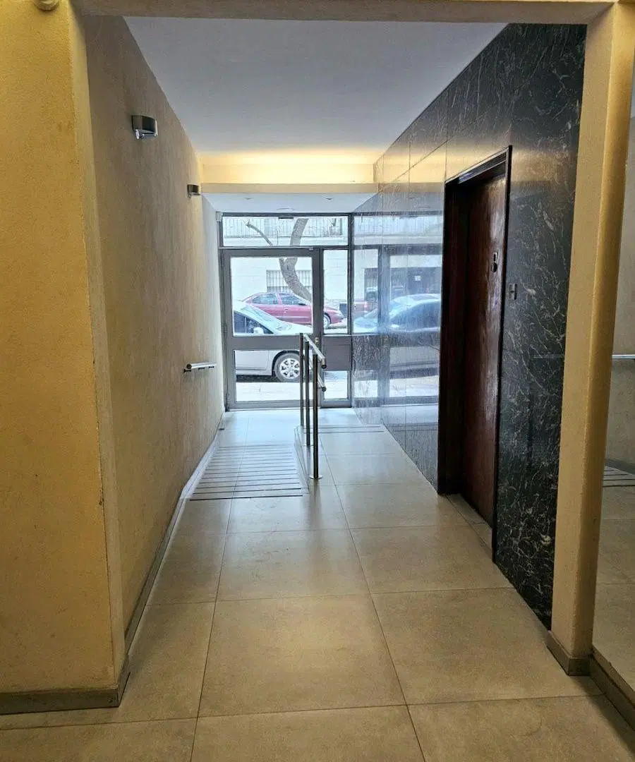 Semipiso 3 amb c/dependencias , balcón terraza con parrilla y vista abierta, APTO CREDITO BANCARIO 2