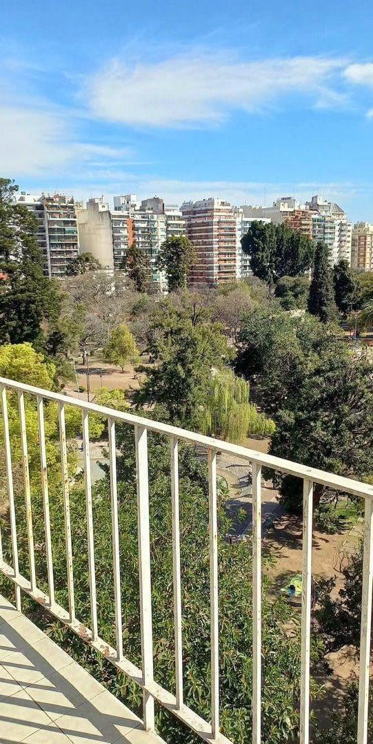Foto de DISTINGUIDO PISO de 102 m2 de 3 ambientes con dependencias, CON, imagen 4