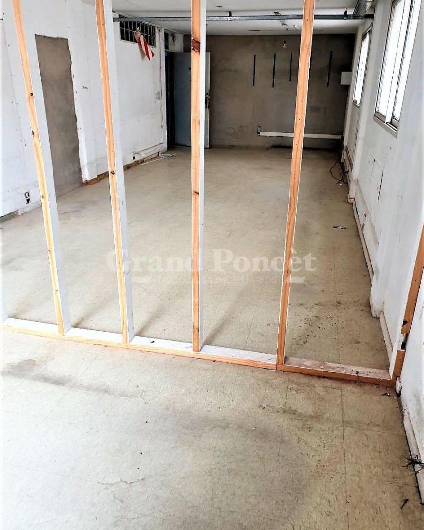 Foto de Venta Oficina 1 Ambiente a Reciclar, imagen 4