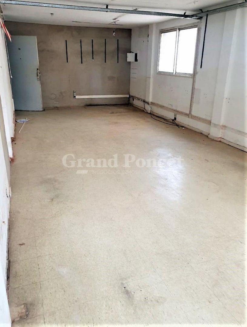 Foto de Venta Oficina 1 Ambiente a Reciclar, imagen 2