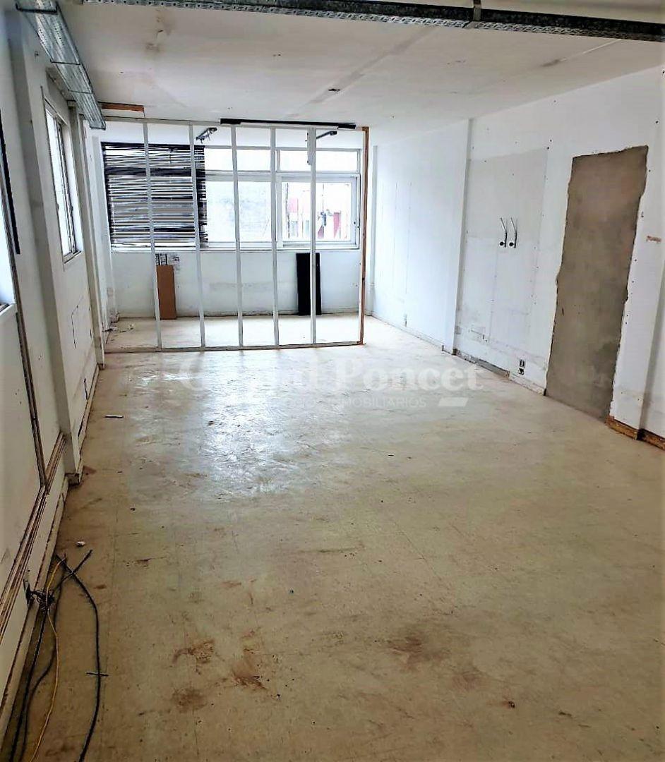 Foto de Venta Oficina 1 Ambiente a Reciclar, imagen 3