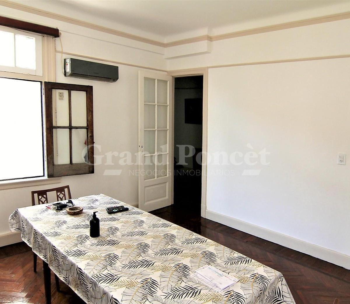 Semipiso 4 Ambientes con Balcones 3