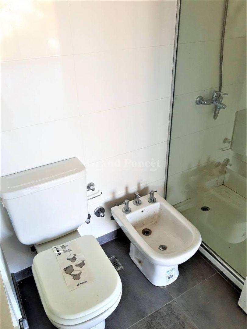 Foto de Venta Departamento 2 1/2 Ambientes con Balcón, imagen 2