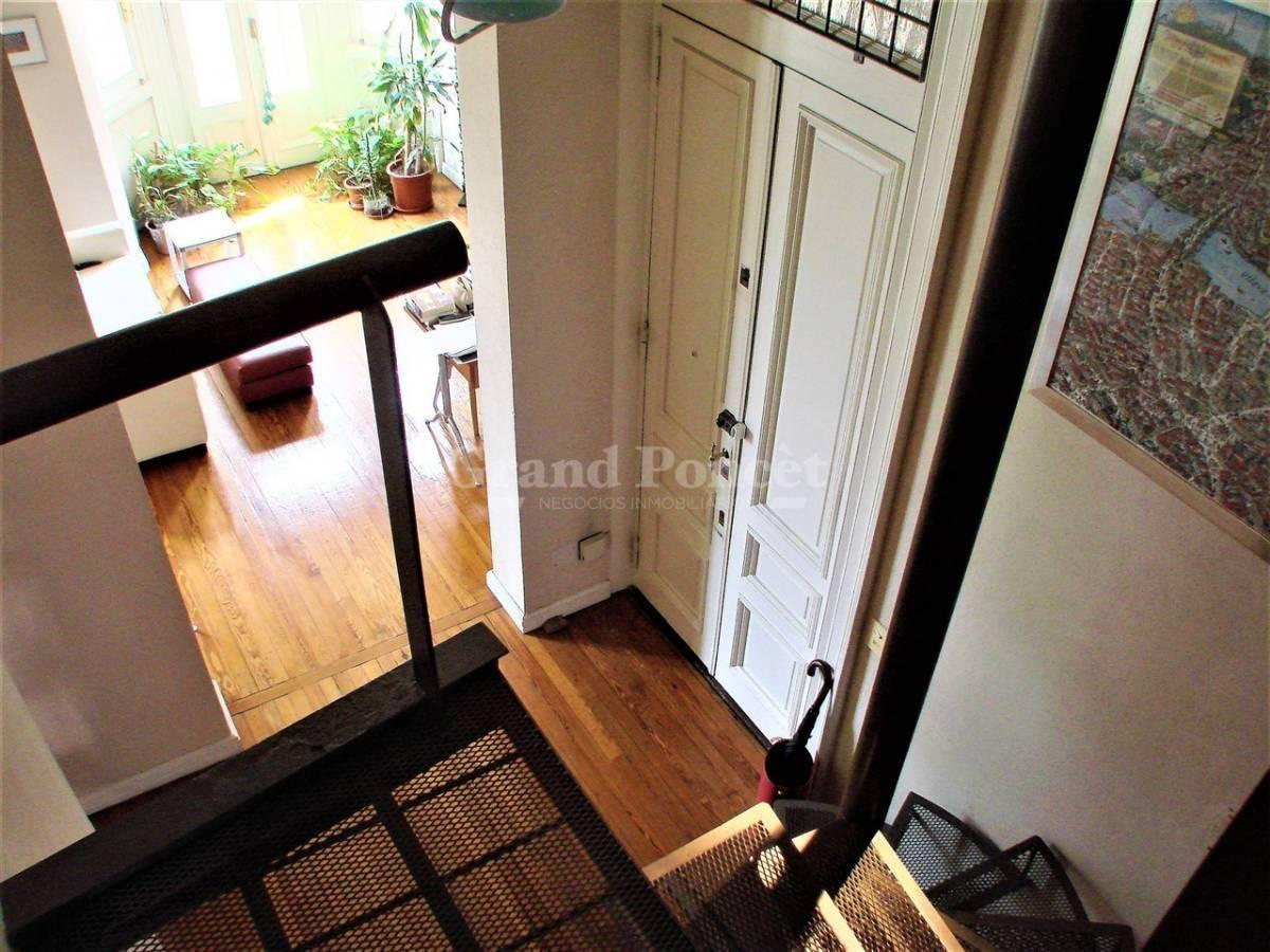 Semipiso 4 Ambientes Tipo Loft con Entrepiso Reciclado 3