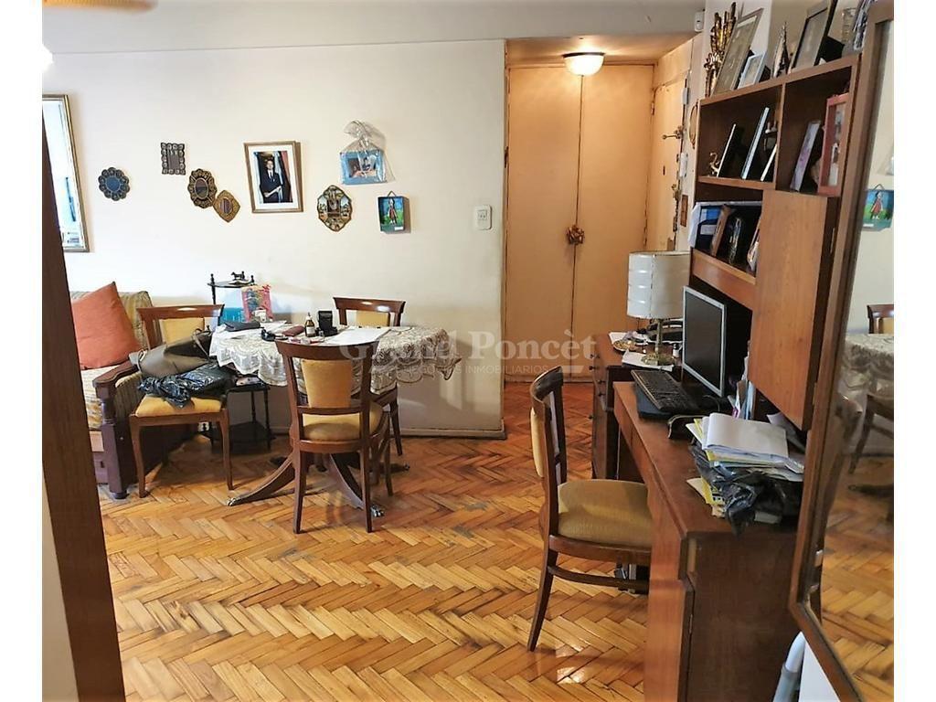 Venta Departamento 2 Ambientes con Balcón