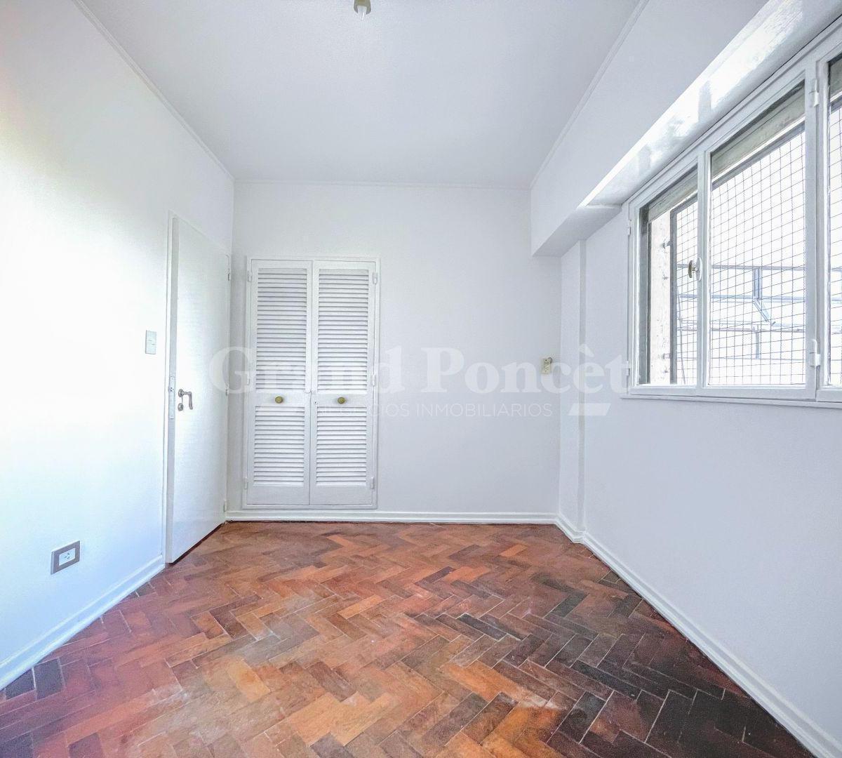 Foto de (PROPIEDAD RESERVADA ) VENDIDO // Departamento de 3 Ambientes con Balcón, imagen 4