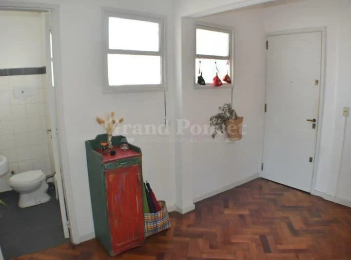 Semipiso 5 Ambientes con Balcón y Baulera 1